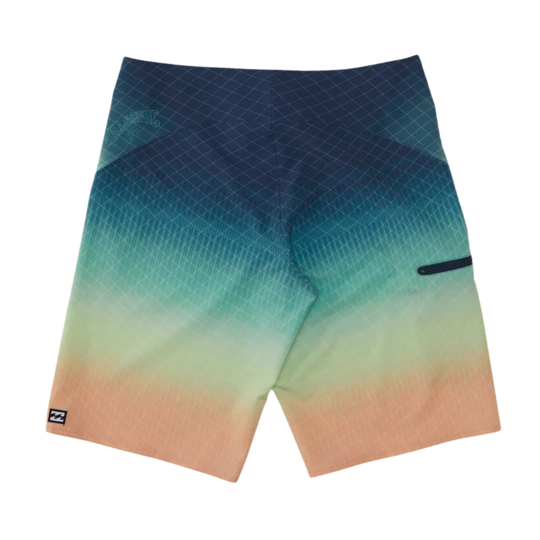 Billabong Men's Fluid Pro Boardshorts - Image 2