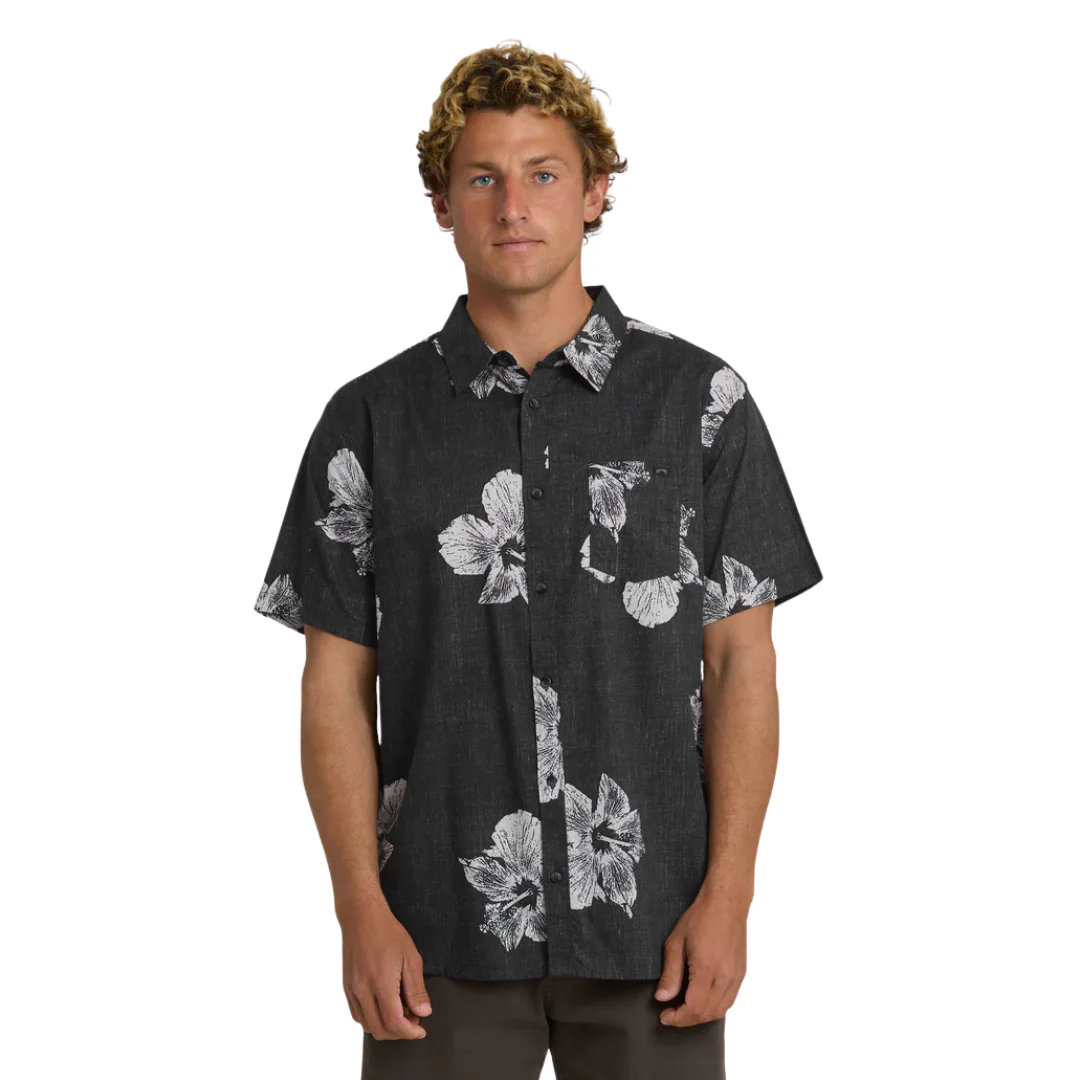 Billabong Men's Sundays HI SS Shirt - Black