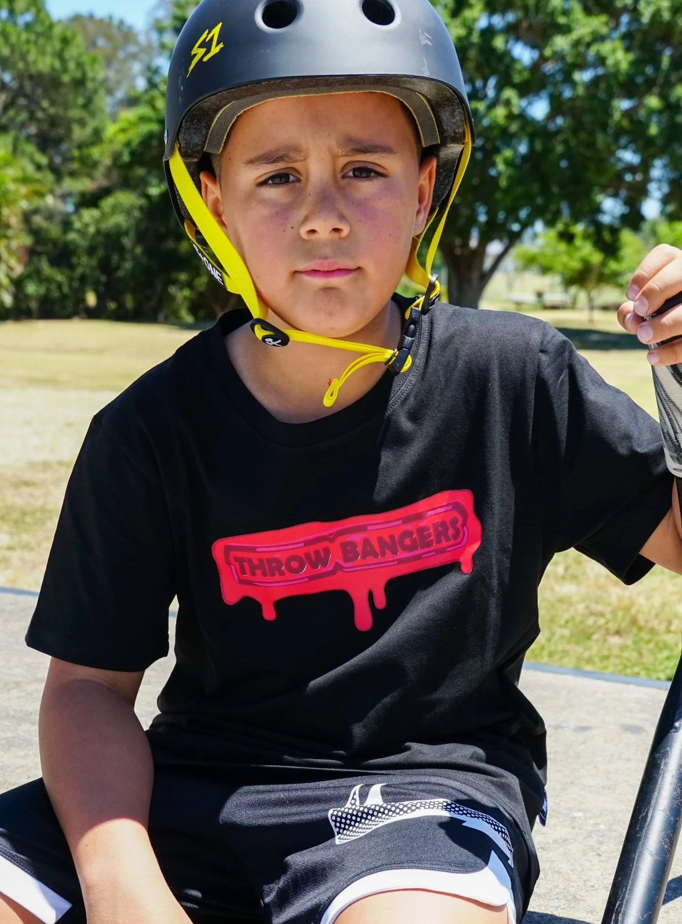 Figz Throw Bangers - Kids Tee - Image 2