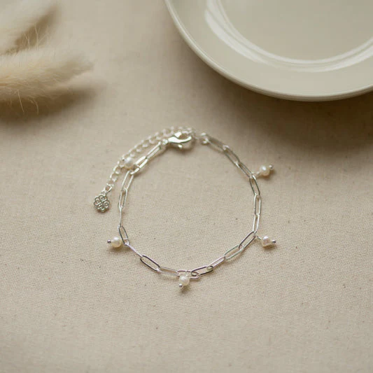 Glee Bellamy Hoops - White Pearl - Image 5