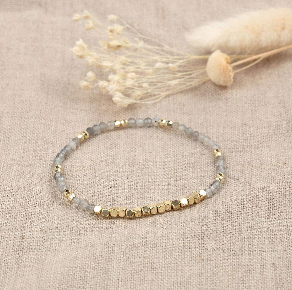 Glee Gracey Bracelet - Labradorite
