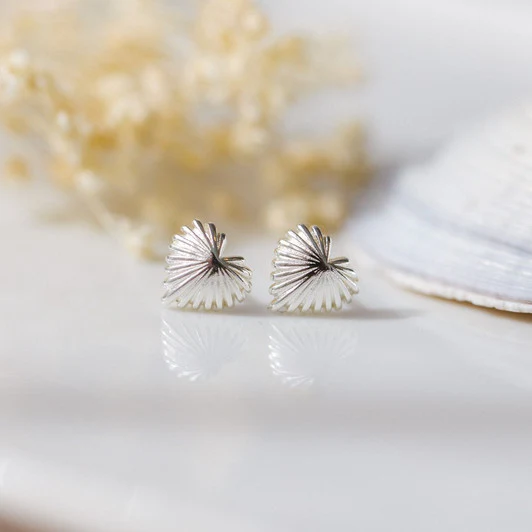 Glee Seashell Heart Studs - Image 4