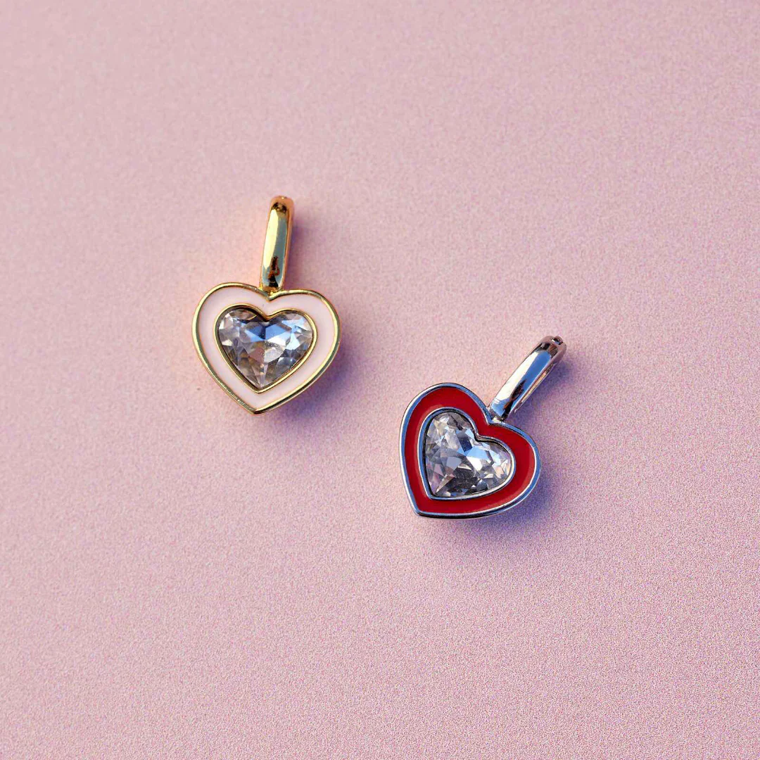 Pura Vida Harper Stone & Enamel Heart Charm - Image 3