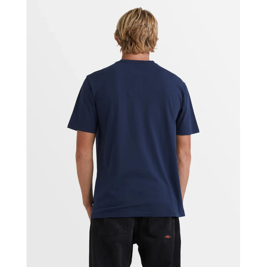 Quiksilver Men's Omni Fill MTO Tee - Image 9