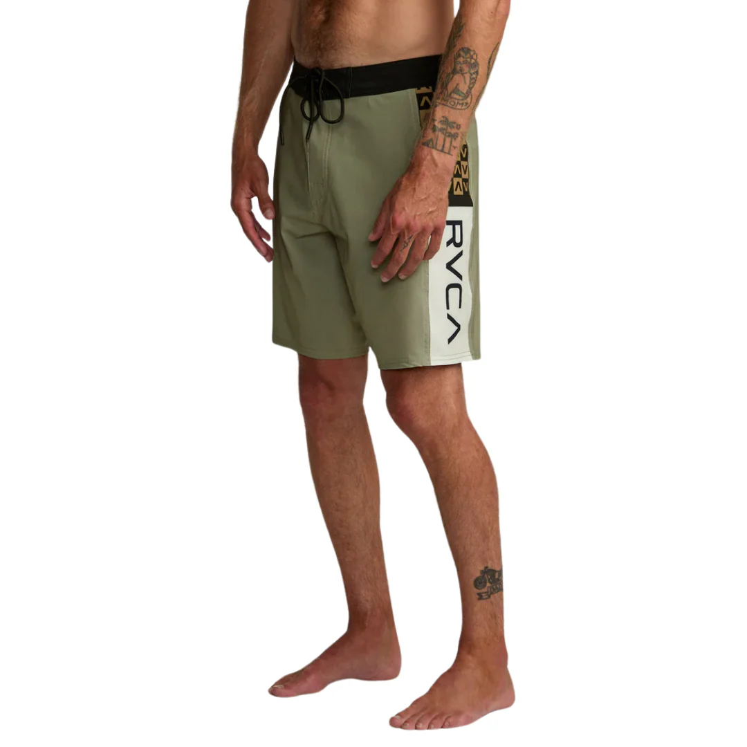 RVCA Men's Apex 2 Trunk 18" - Image 6