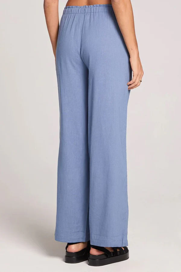 Saltwater Luxe Women's Woven Pull On Pant - Worn Blue - Image 4