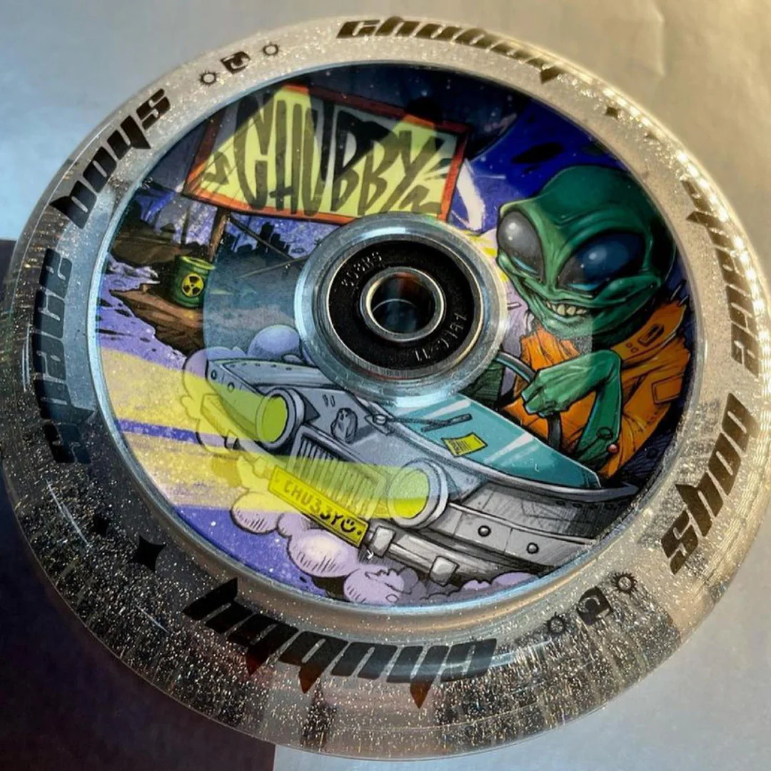 Chubby Spaceboys Alien Clear Glitter - Single Wheel - Image 9