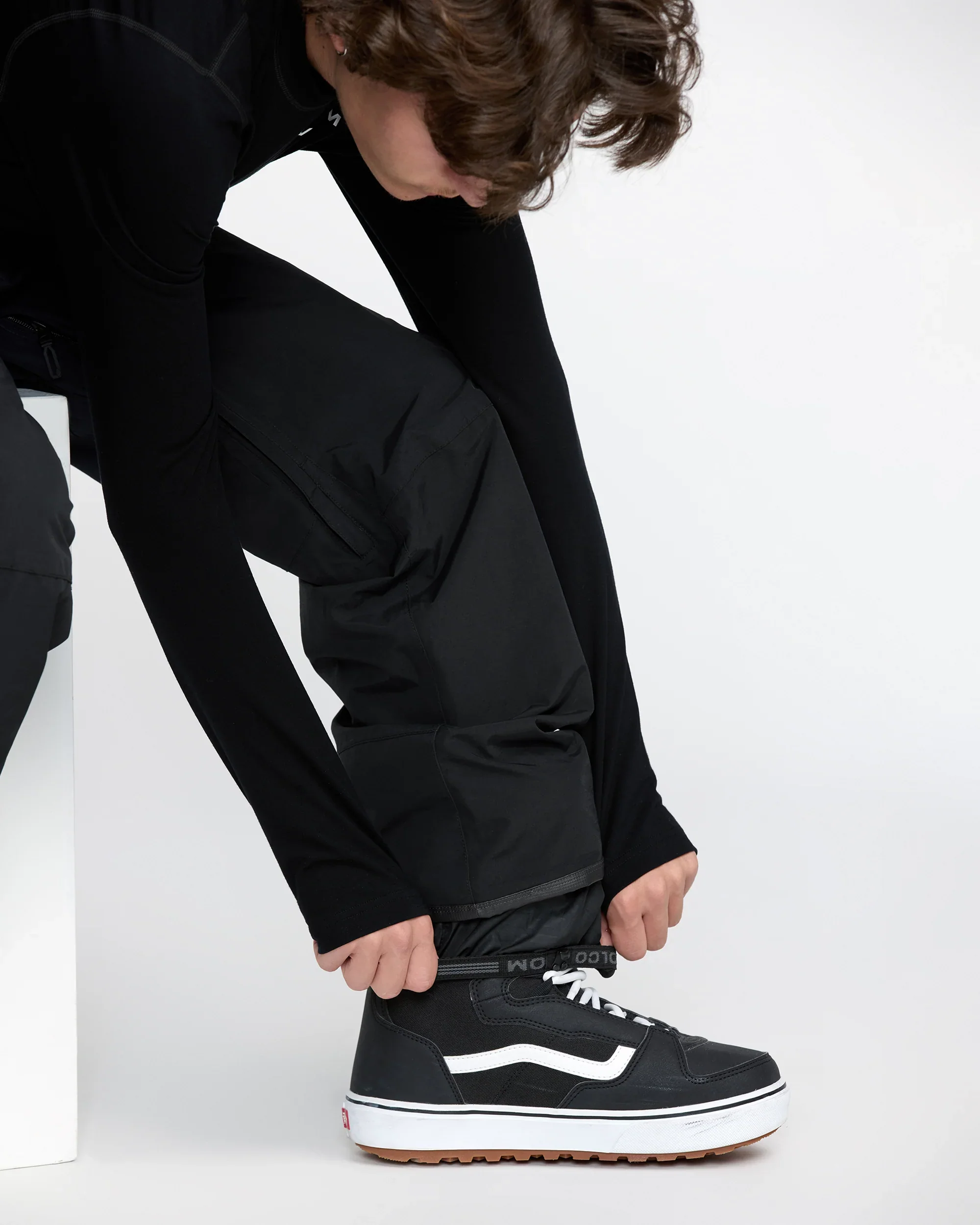 Volcom Men's L Gore-Tex Pants - Image 11