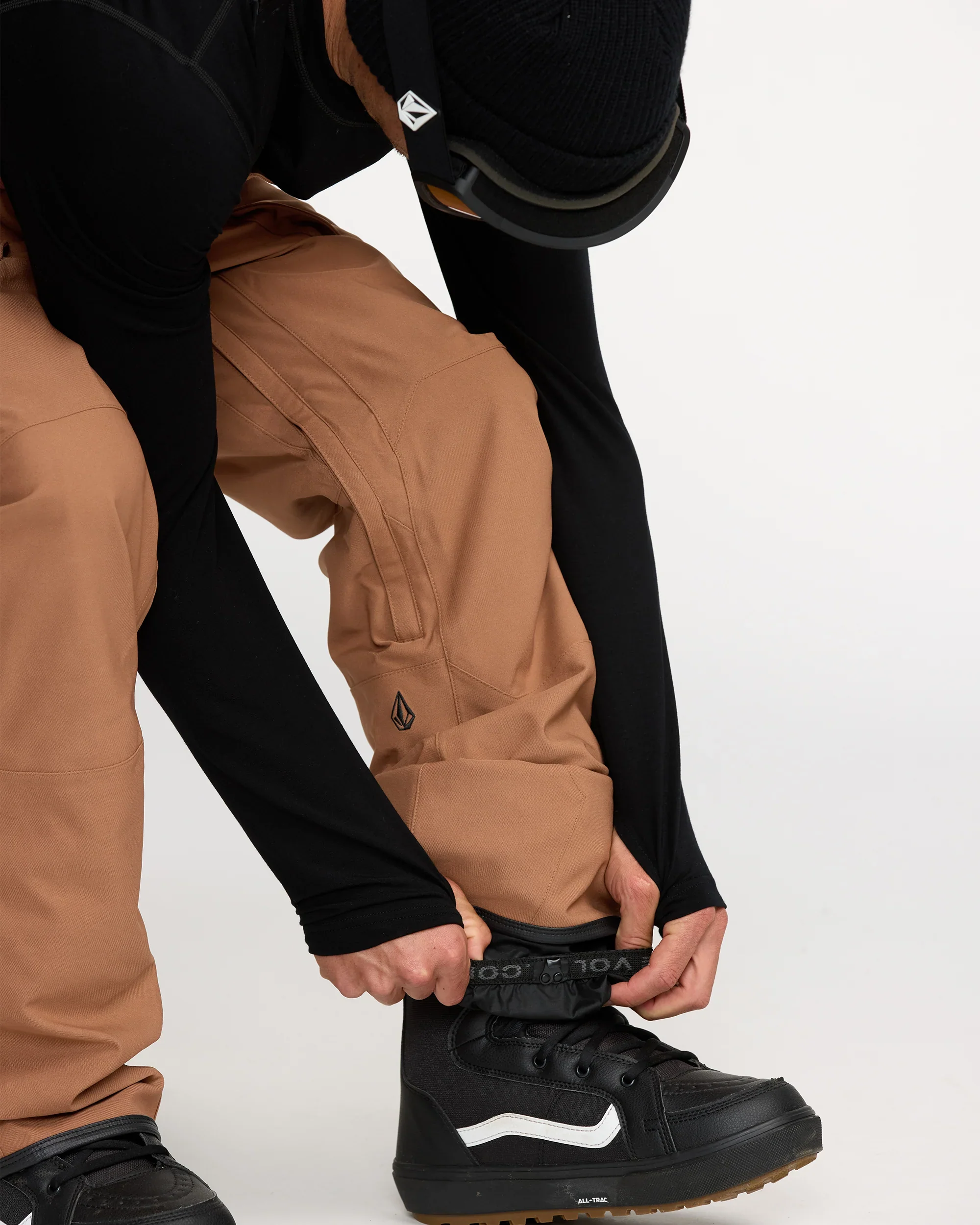Volcom Men's Roan Bib Overall - Image 6
